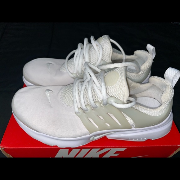 Nike prestos (GS) White/White/White - Picture 2 of 5